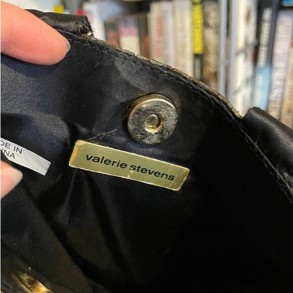 Vintage Valerie Stevens Beaded/Embroidered Floral Black Clutch with Side Strap - Picture 5 of 5